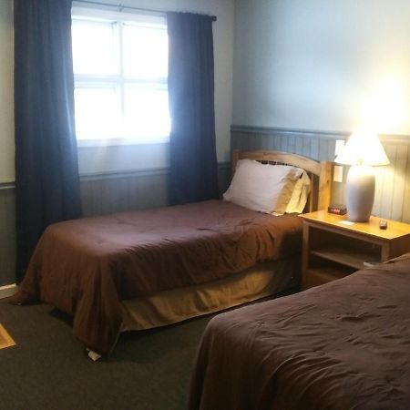 Snow Creek Inn West Dover Eksteriør billede
