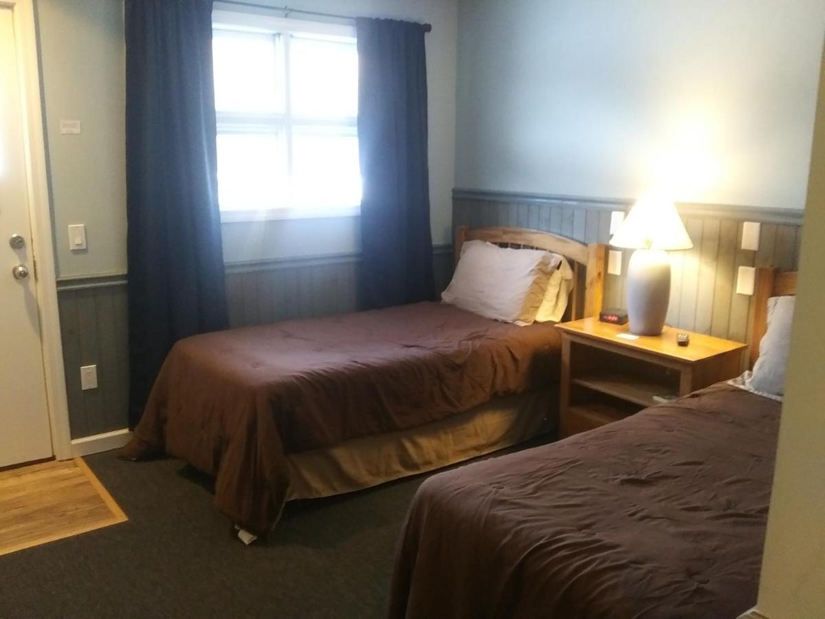 Snow Creek Inn West Dover Eksteriør billede